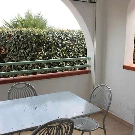 Grazioso Bilocale A 200 M Dal Mare In Con Piscina E Wi-fi Daire Linguizzetta