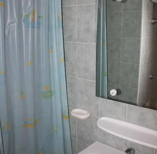 Grazioso Bilocale A 200 M Dal Mare In Con Piscina E Wi-fi * Linguizzetta