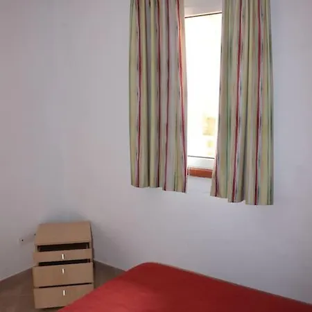 Grazioso Bilocale A 200 M Dal Mare In Con Piscina E Wi-fi *