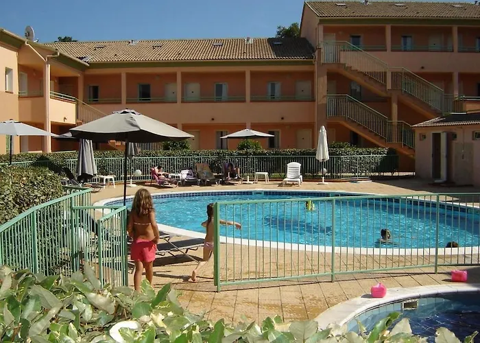 Grazioso Bilocale A 200 M Dal Mare In Con Piscina E Wi-fi