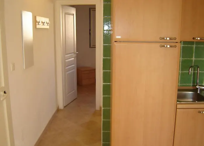 Appartement Grazioso Bilocale A 200 M Dal Mare In Con Piscina E Wi-fi